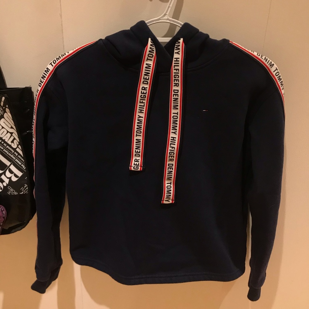 Cropped Tommy Hilfiger Sweatshirt